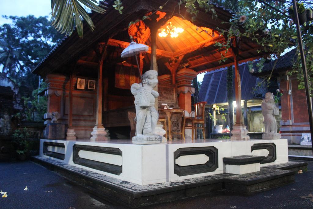 Hotel Tagel Karsa House Ubud Esterno foto